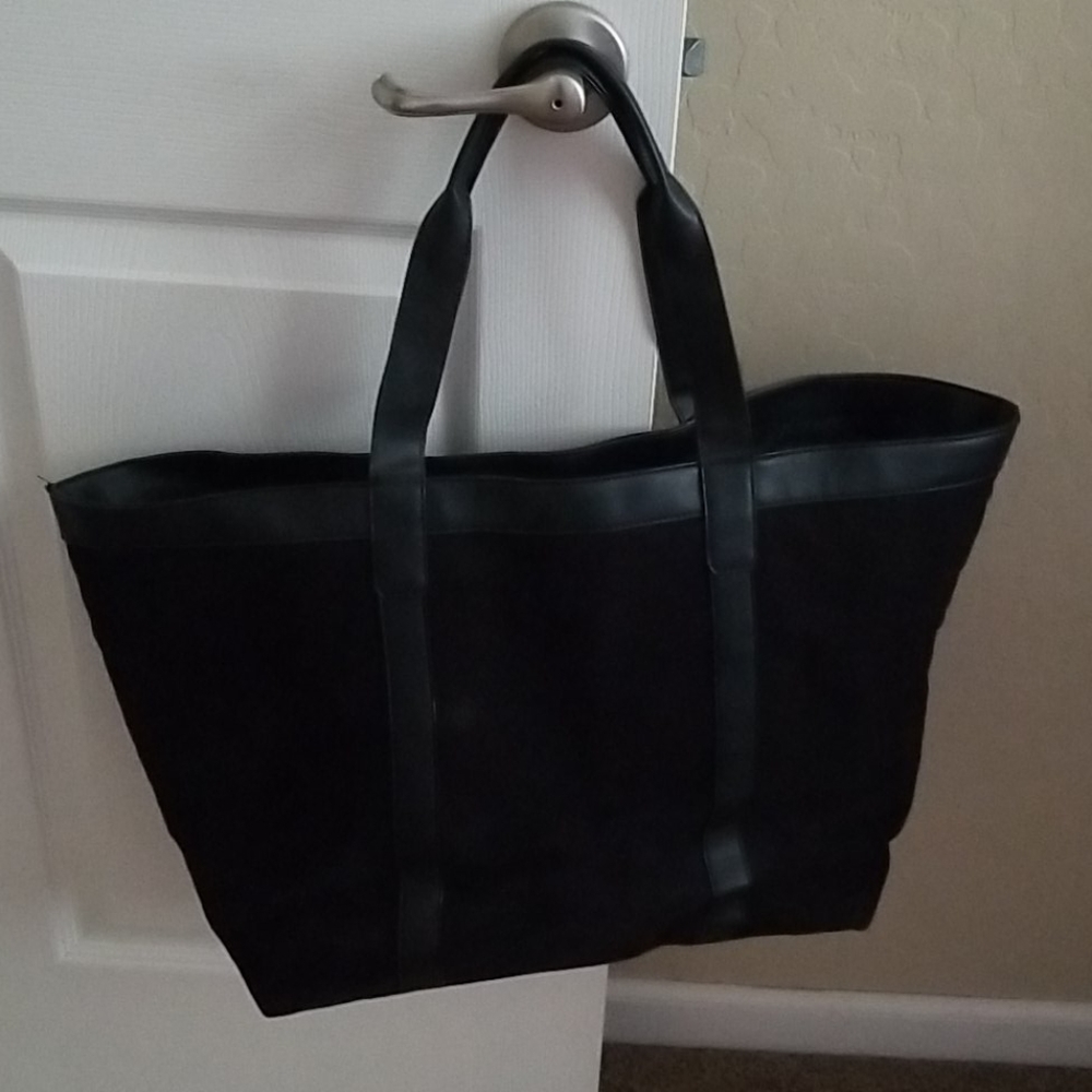 🆕️ Victoria Secret Tote - Picture 6 of 6